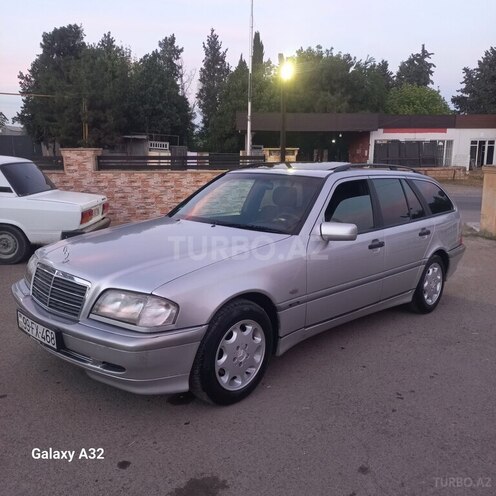Mercedes C 180-18