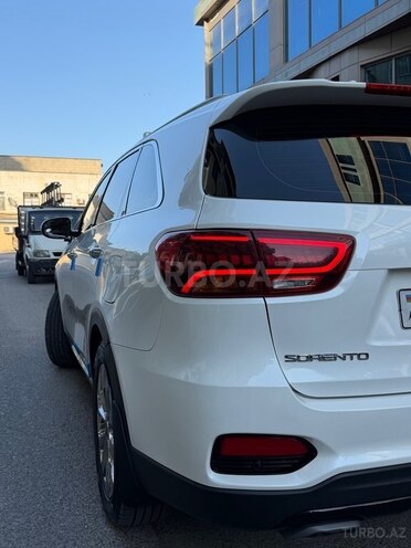 Kia Sorento-5
