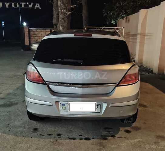 Opel Astra-2