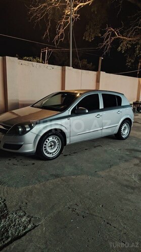 Opel Astra-3
