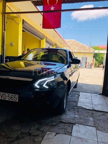 LADA (VAZ) Priora-1