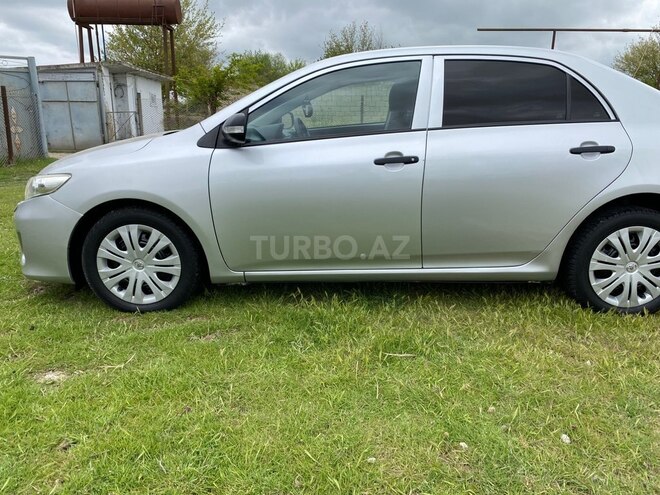 Toyota Corolla-2