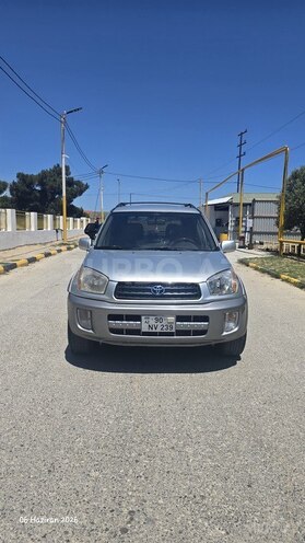 Toyota RAV4-1