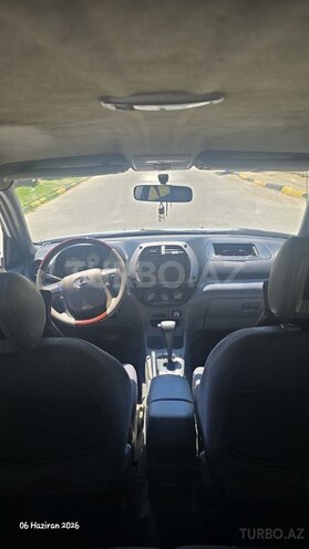 Toyota RAV4-3