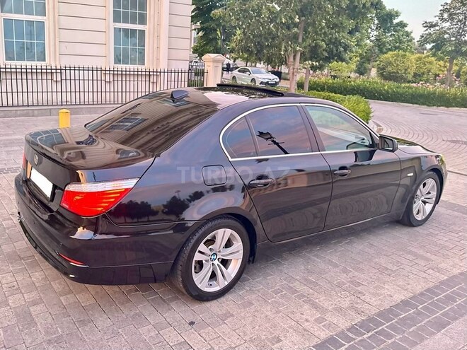 BMW 530-6