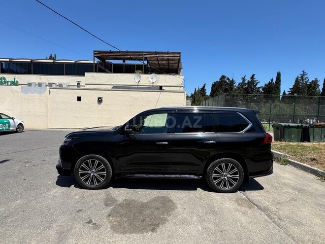 Lexus LX 450d-2