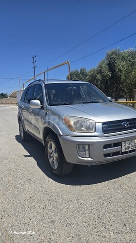 Toyota RAV4-5