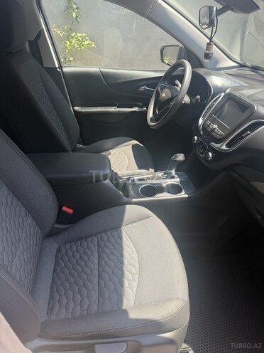 Chevrolet Equinox-10