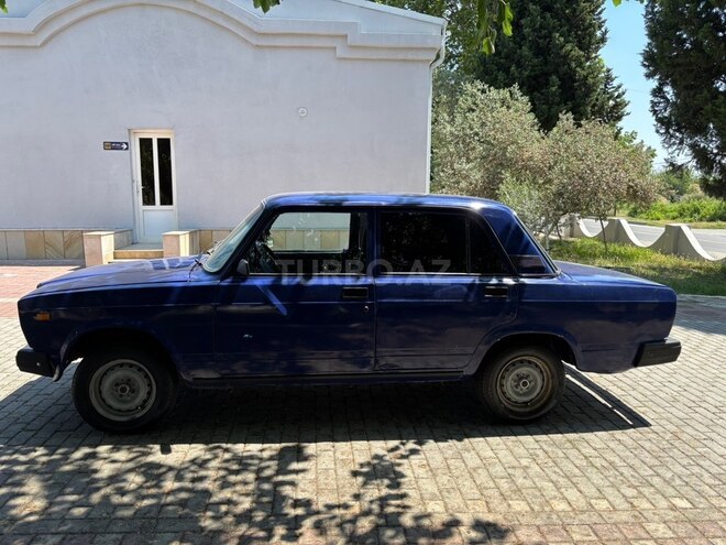 LADA (VAZ) 2107-4