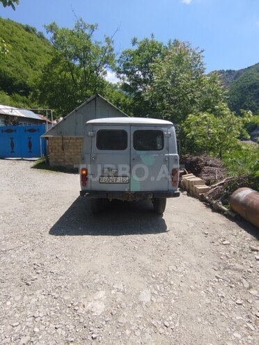 UAZ 3303-2