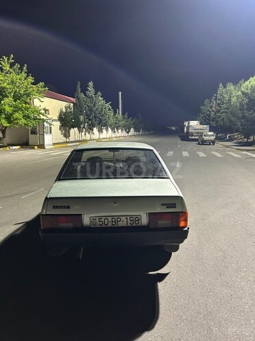 LADA (VAZ) 21099-2