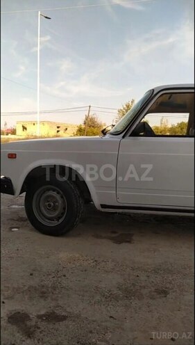 LADA (VAZ) 2107-5