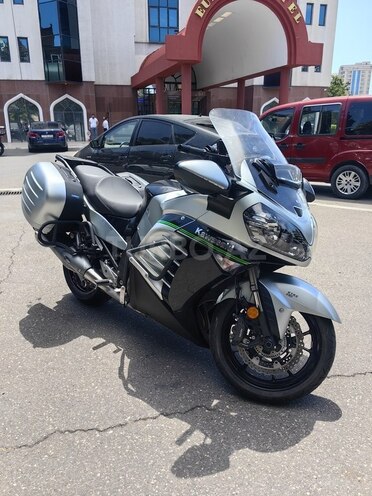 Kawasaki 1400 GTR-1