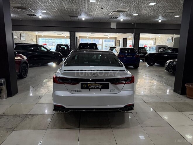 Toyota Camry-9