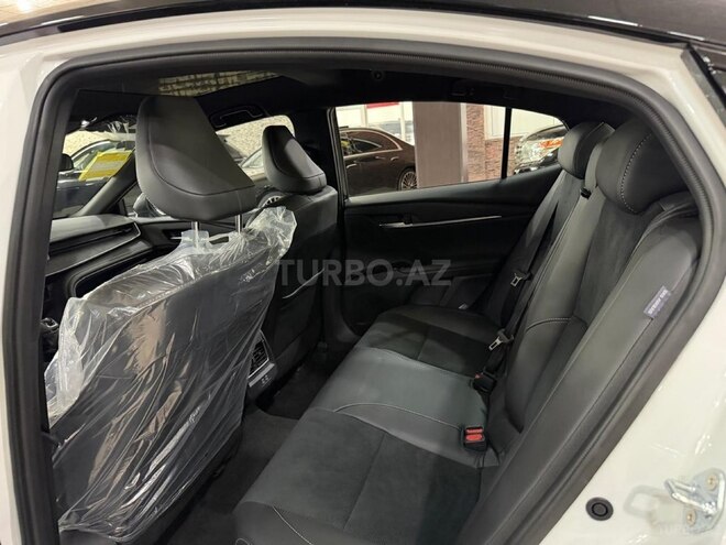 Toyota Camry-17