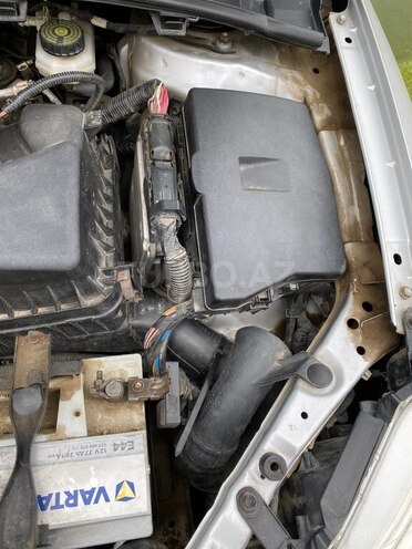 Toyota Corolla-12