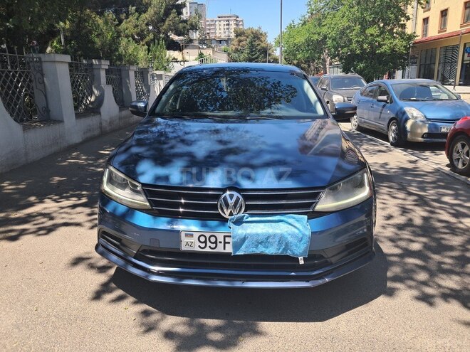 Volkswagen Jetta-5