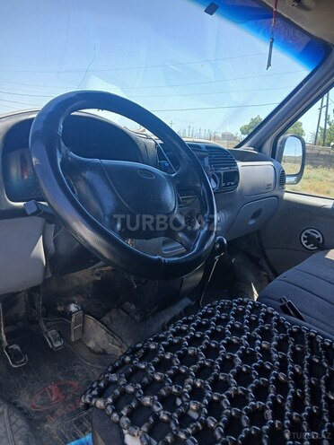 Ford Transit-6