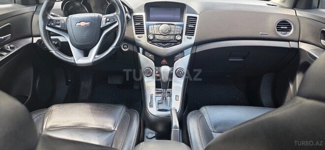 Chevrolet Cruze-5