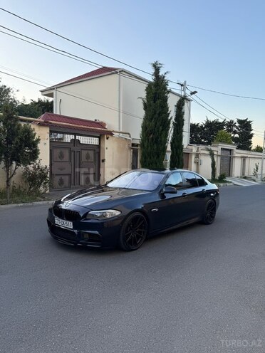 BMW 528-2