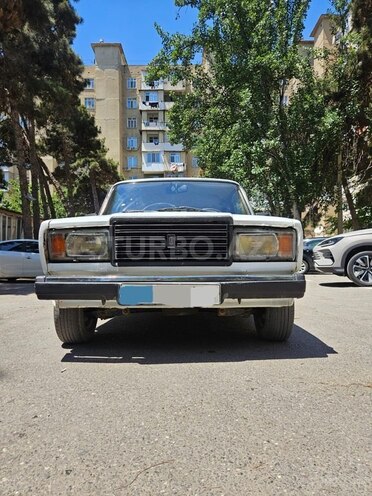 LADA (VAZ) 2107-1