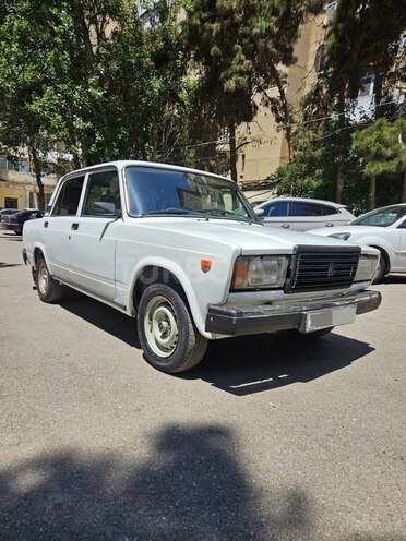 LADA (VAZ) 2107-8