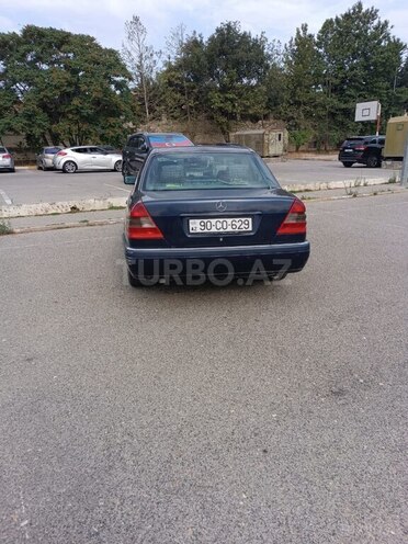 Mercedes C 180-4