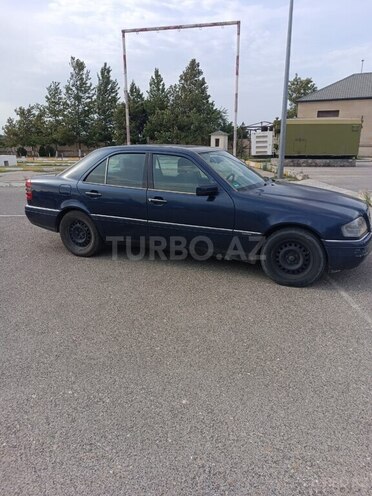 Mercedes C 180-3