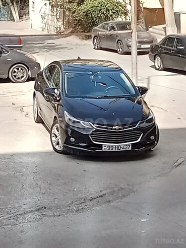 Chevrolet Cruze-12