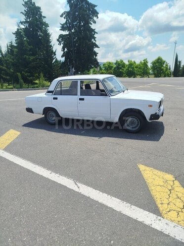 LADA (VAZ) 2107-5