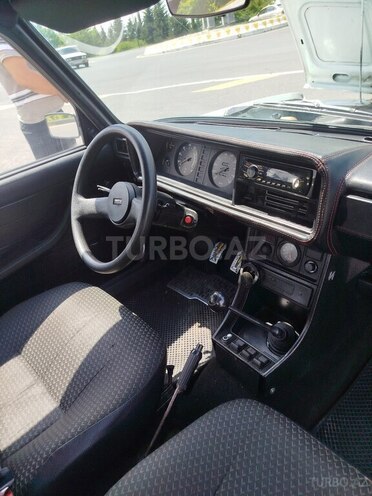 LADA (VAZ) 2107-15