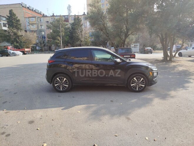 Hyundai Kona-6