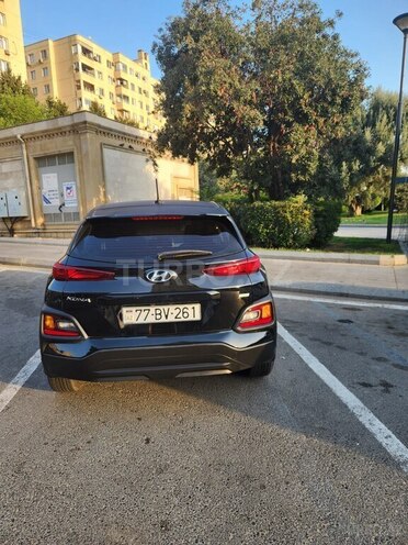 Hyundai Kona-7