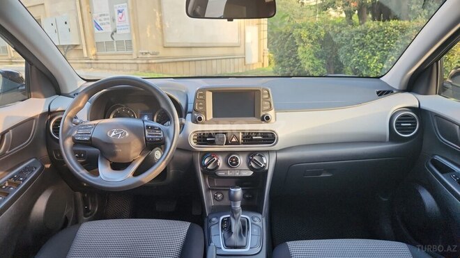 Hyundai Kona-14