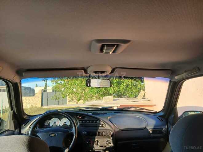 Chevrolet Niva-9