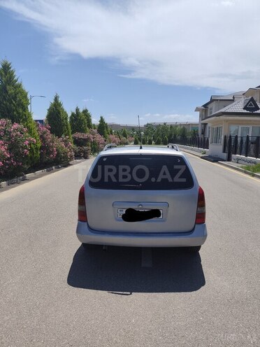 Opel Astra-2