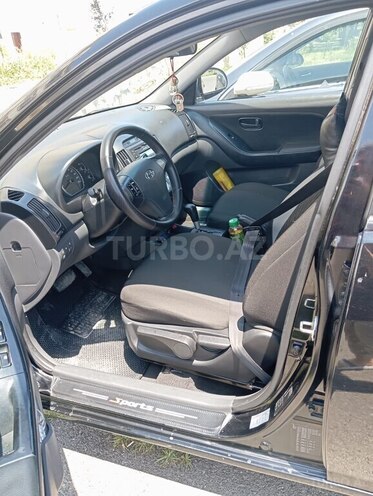 Hyundai Elantra-5