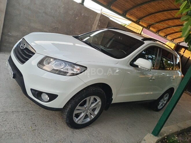 Hyundai Santa Fe-4