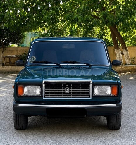 LADA (VAZ) 2107-1