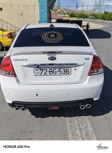 Kia Cerato-4