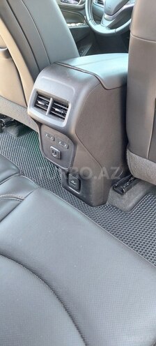 Chevrolet Equinox-18