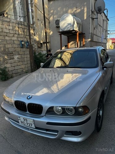 BMW 525-10