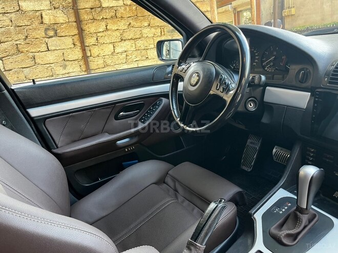 BMW 525-16
