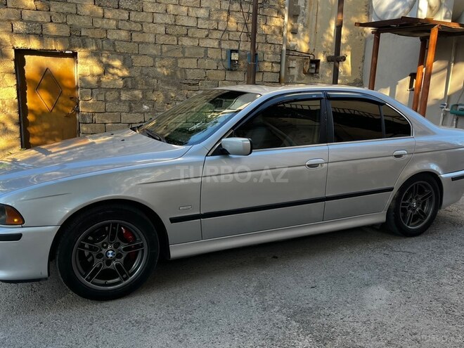 BMW 525-9