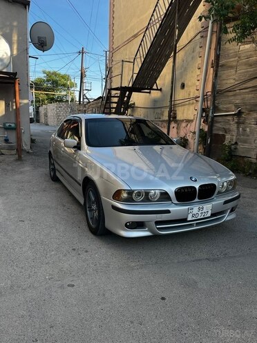 BMW 525-2