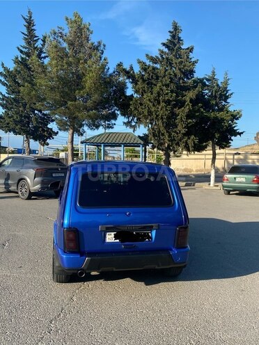 LADA (VAZ) Niva-4