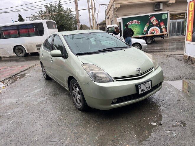 Toyota Prius-6