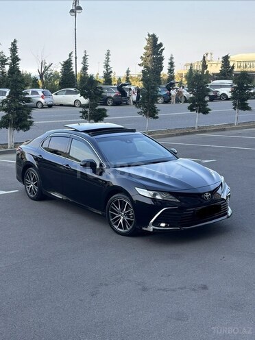 Toyota Camry-1