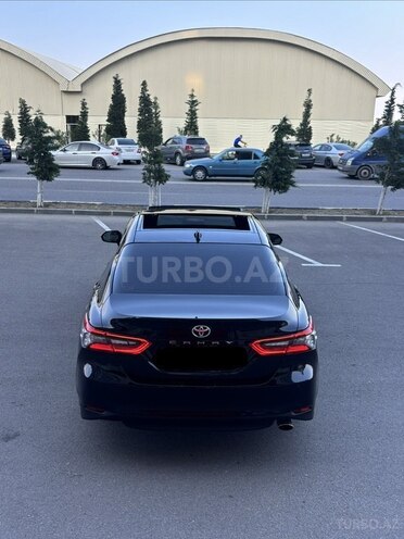 Toyota Camry-8