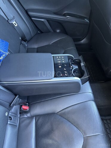 Toyota Camry-21